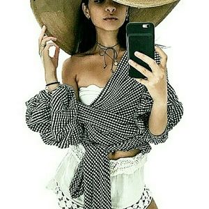 💋BERRYGO OFF SHOULDER RUFFLED CHECKERED BLOUSE!!